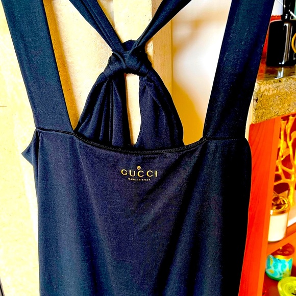 Gucci front knot tank top size M in pristine condition. Gucci logo at the back - Picture 2 of 13